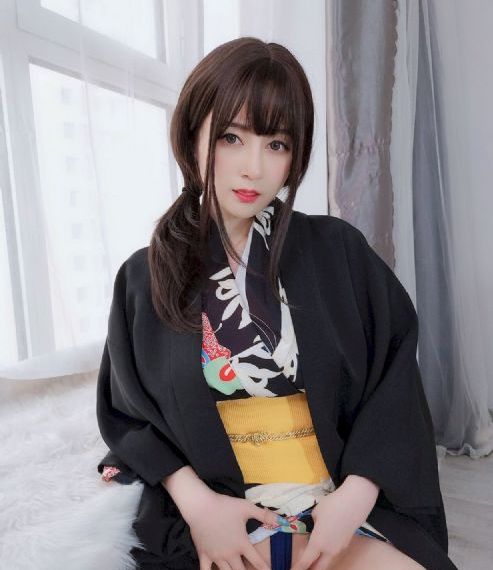 少妇翘起大屁股_西瓜视频在线观看