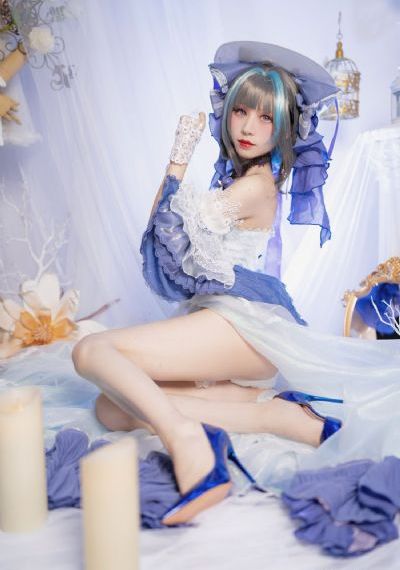 王梦溪150张套艳图片_720高清视频观看